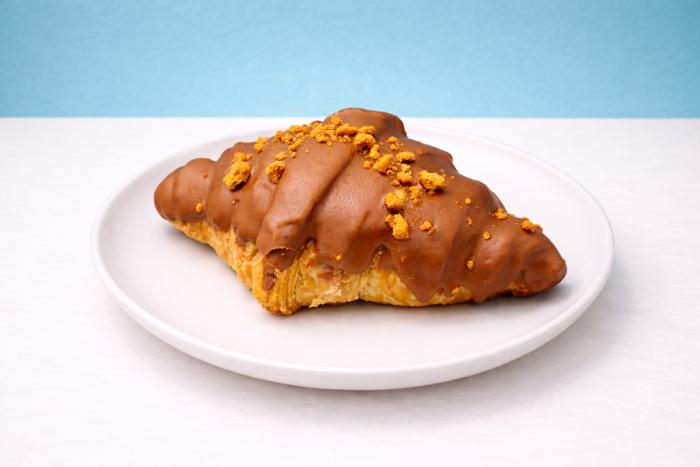 DOSZ Biscoff Croissant