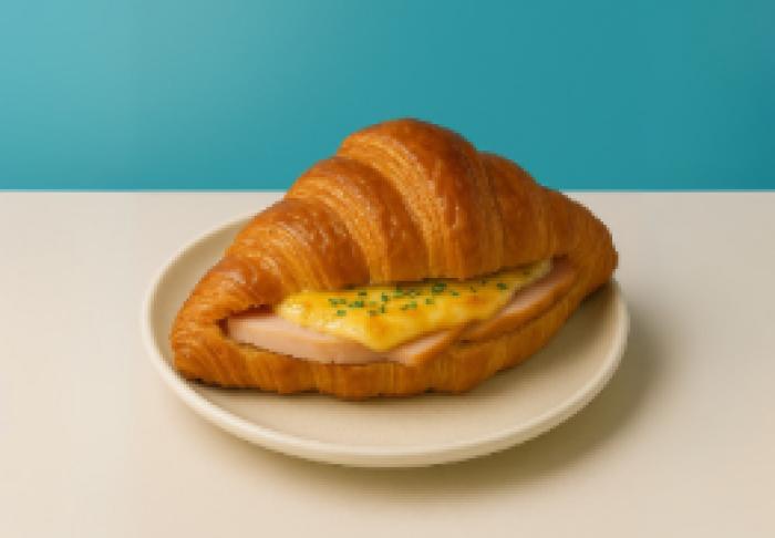 Cheese & Chicken Slice Croissant